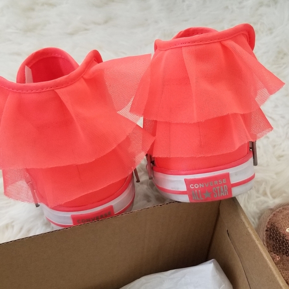 Toddler Converse/ excellent condition - Picture 1 of 3